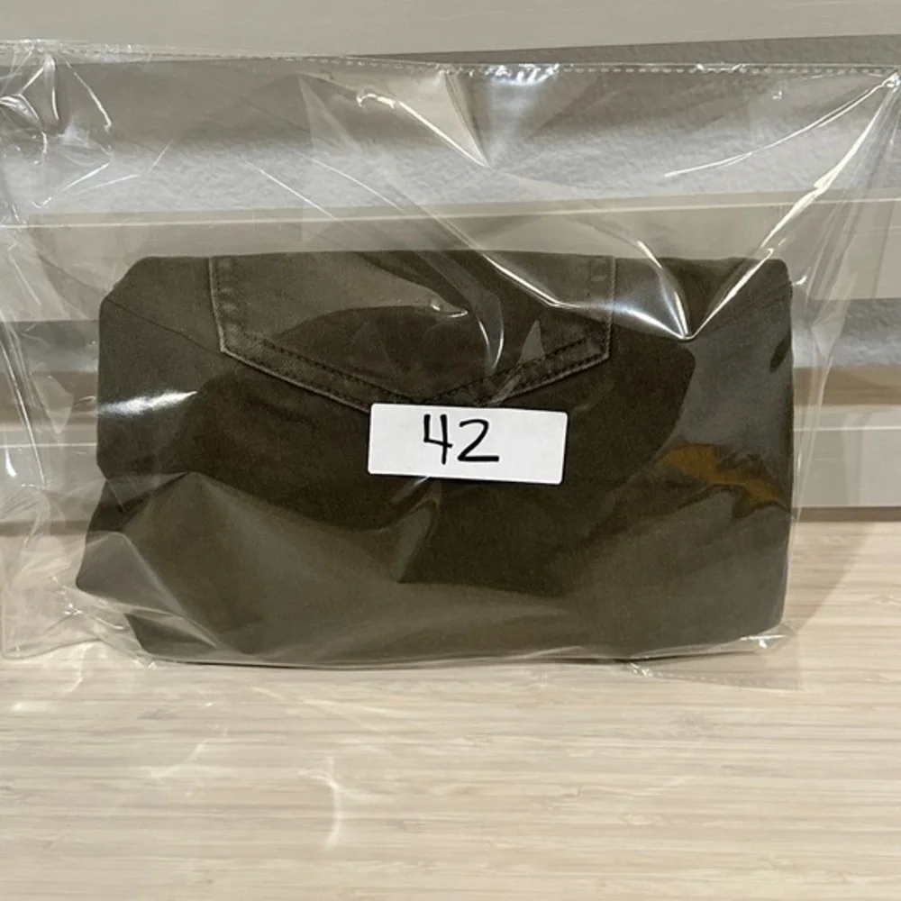 Tory Burch Green Mid-Rise Skinny‎ Leg Jeans